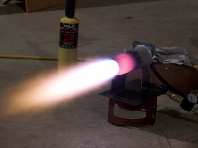 Syphon burner prototype. Burning a mix of WMO and diesel @ 80psi. 2 liters every 15 minutes. Non flash photography showing IR and near IR zones.