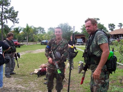 25616363463.jpg (215.22 KiB) Viewed 3710 times i'm the big guy, we just finnished a mission and then took over oppositions base.