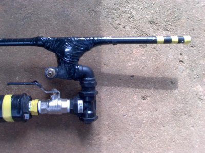 Air compressor fitting and ball valve shut-off valve