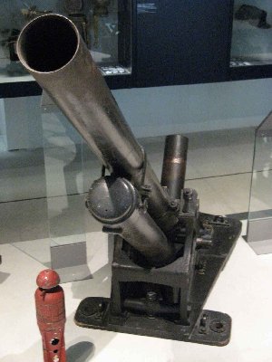 86 mm pneumatic mortar Boileau-Debladis.jpg (122.4 KiB) Viewed 21849 times 86 mm pneumatic mortar Boileau-Debladis.jpg