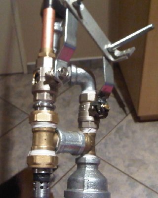 Tap load breech closed