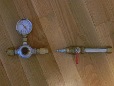 fuel meter and regulator