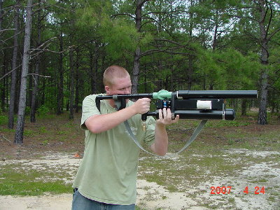 DSC00220-1.JPG (347.21 KiB) Viewed 6165 times side view showing extra shell holder