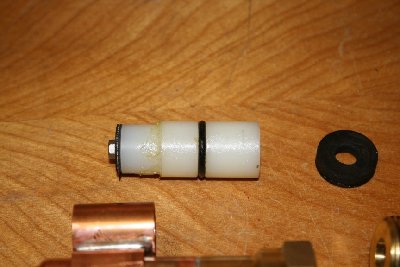 Piston close up.jpg (135.88 KiB) Viewed 5480 times Piston close up.jpg